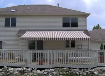 Retractable awning chicago